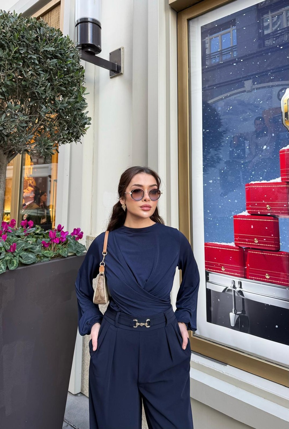 İCK-46H&R ButikBüzgülü Body İçlik Lacivert