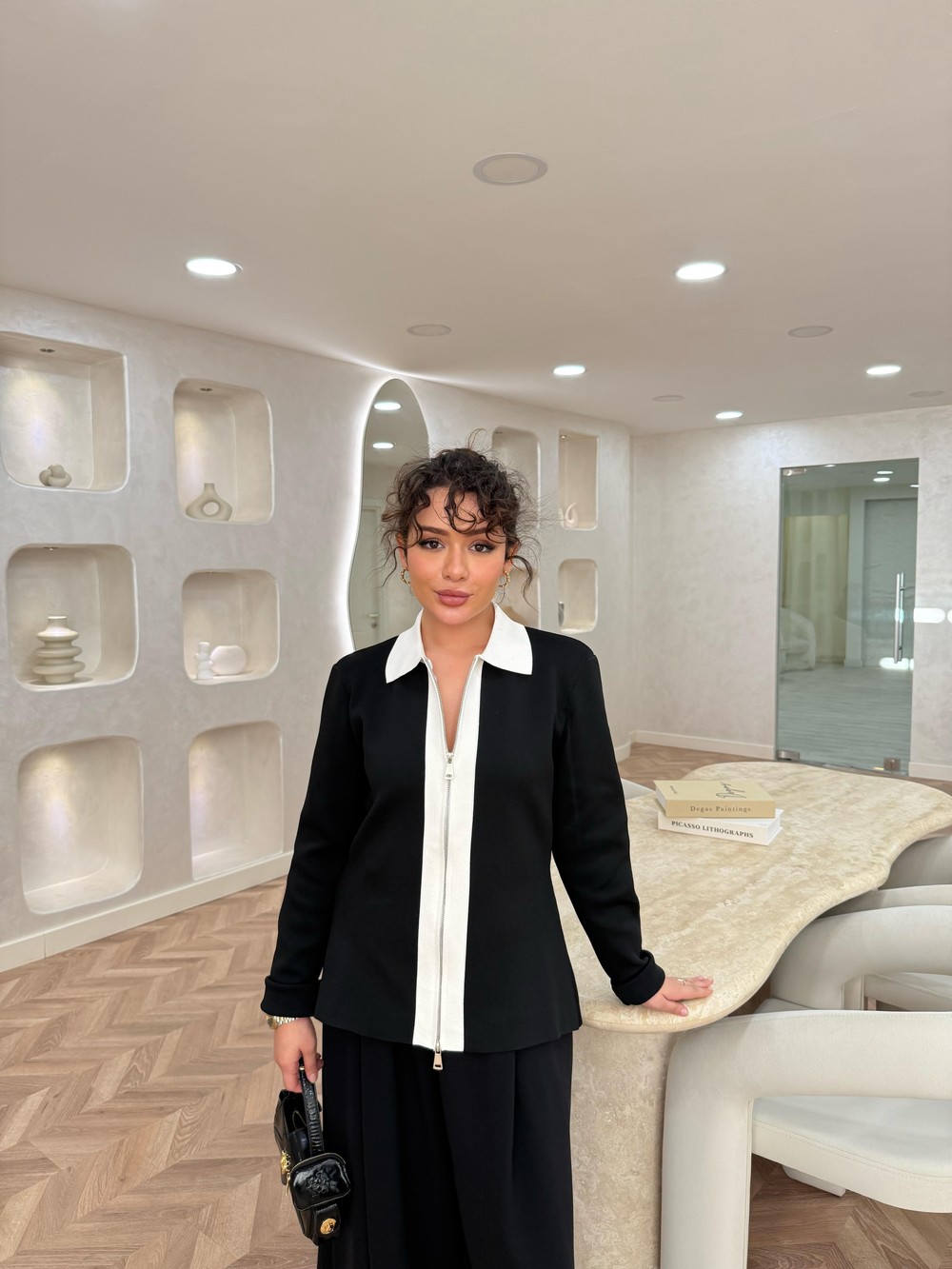 KAZK-575H&R ButikAda Ön Fermuarlı Çelik Örme Triko Siyah