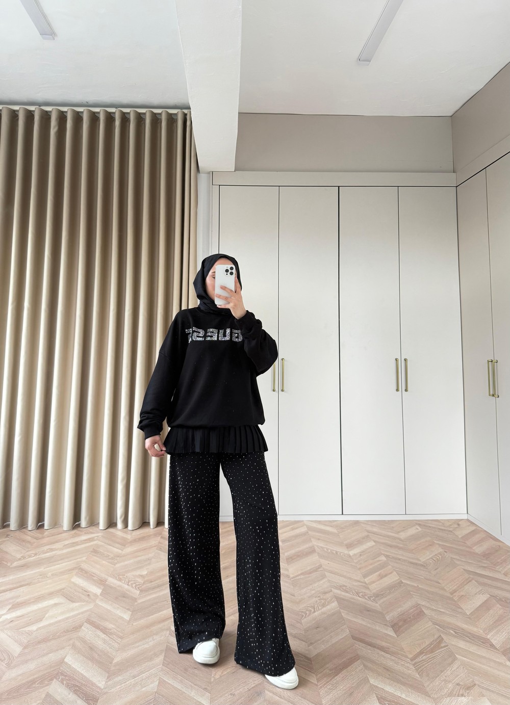 KAZK-633H&R ButikLove Muadil Taş Detaylı Sweat Siyah