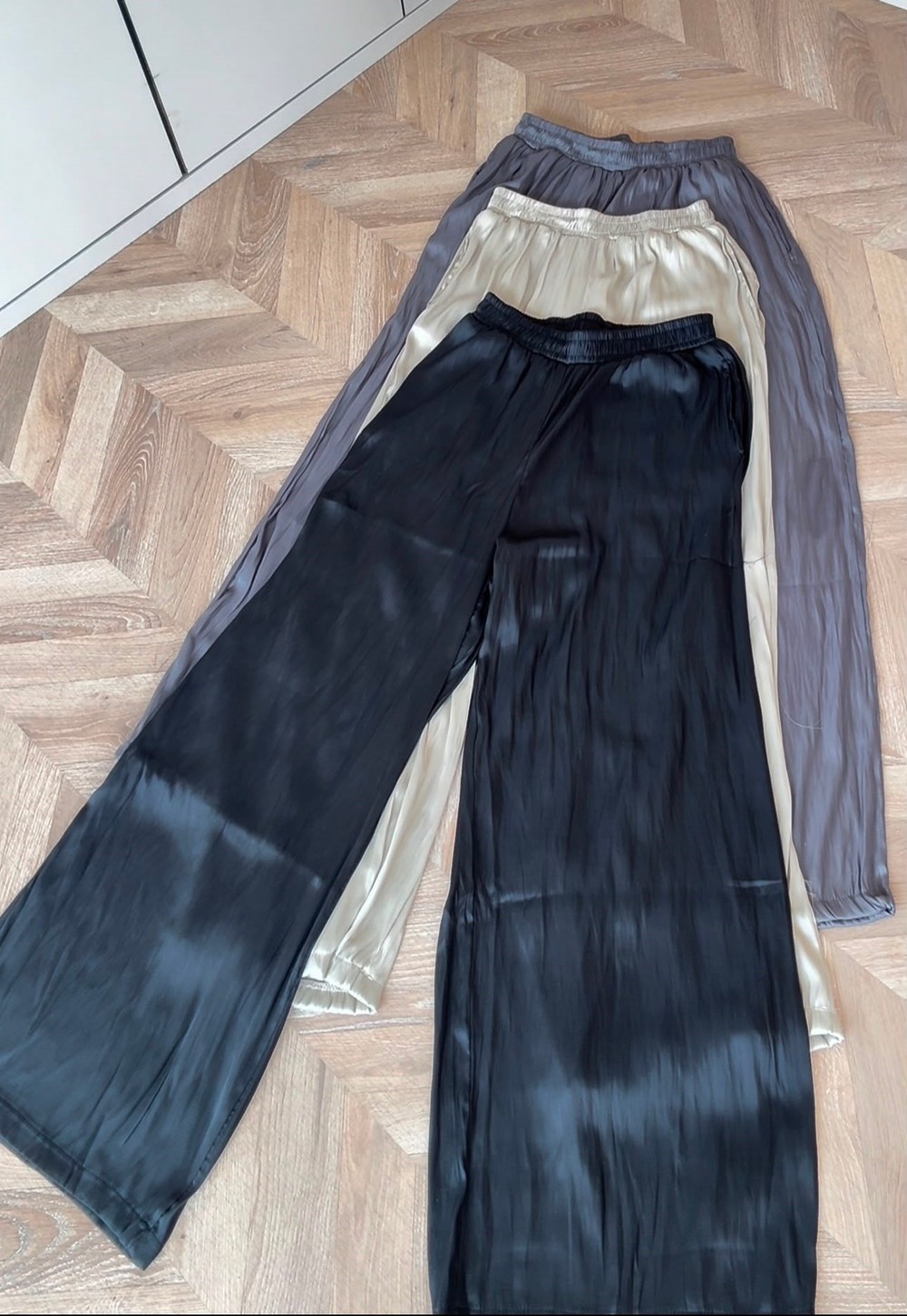 HR-1413H&R ButikKırışık Muadil Pantolon Siyah
