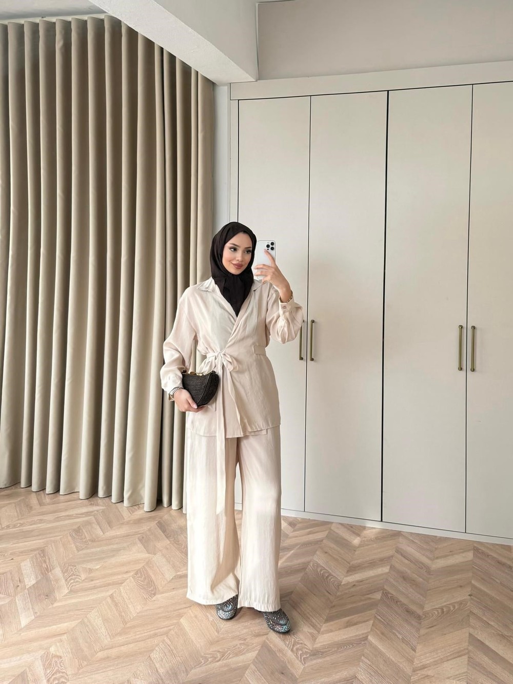 HR-0383H&R ButikBet- Sahra Kemer Geçirmeli Takım Bej