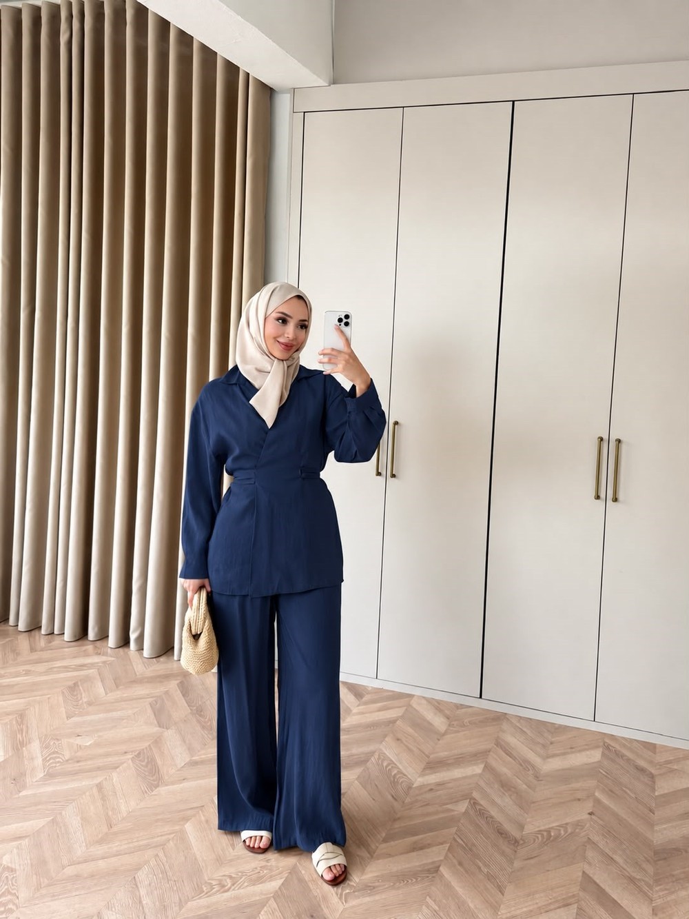 HR-3215H&R ButikBet- Sahra Kemer Geçirmeli Takım Lacivert