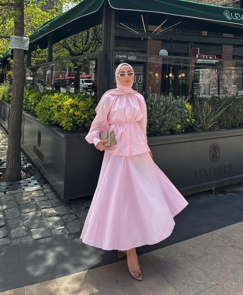 HR-0580H&R ButikHen - Neis Etekli Takım Pembe