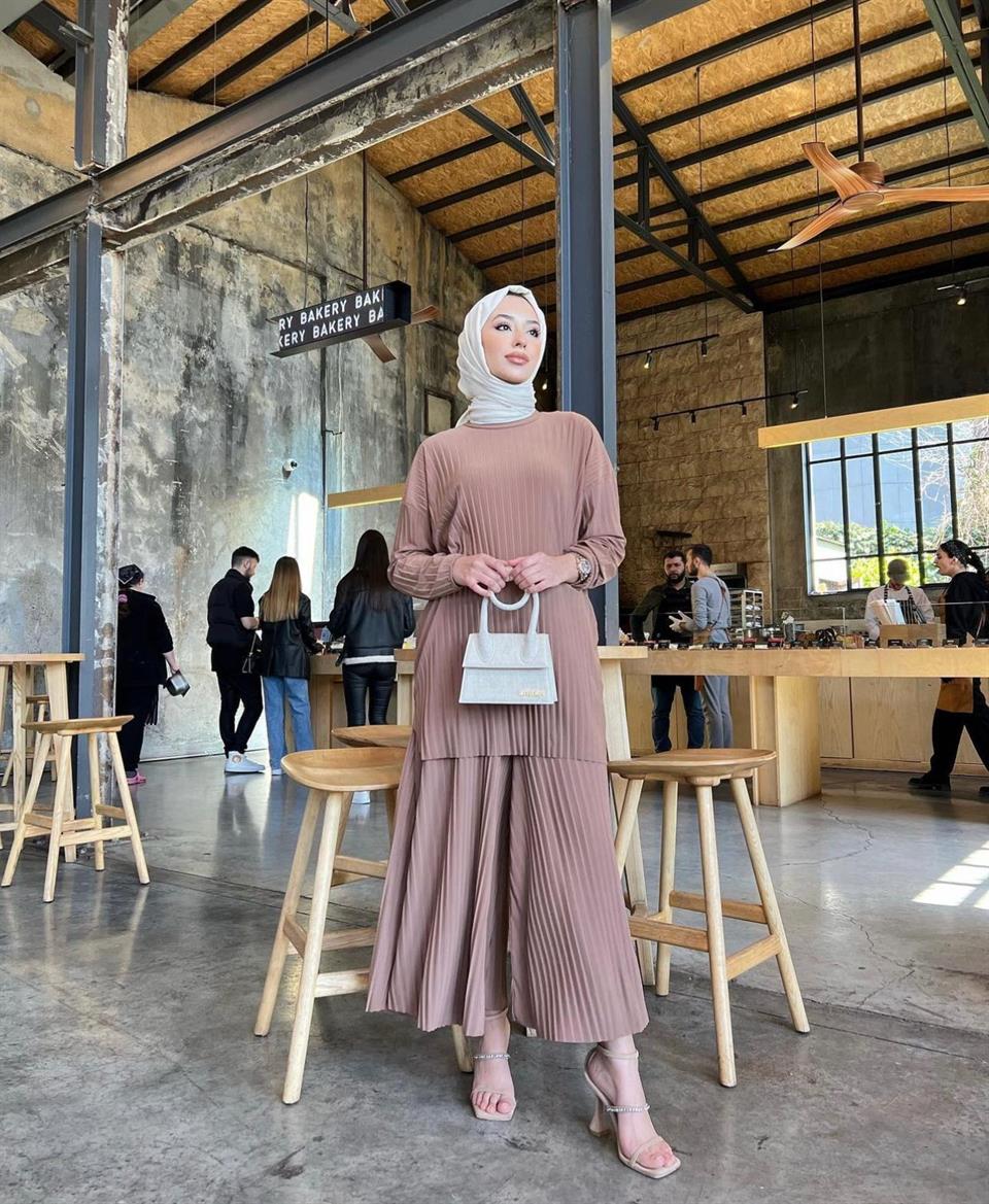 TAKM-633H&R ButikPiliseli Takım Bej
