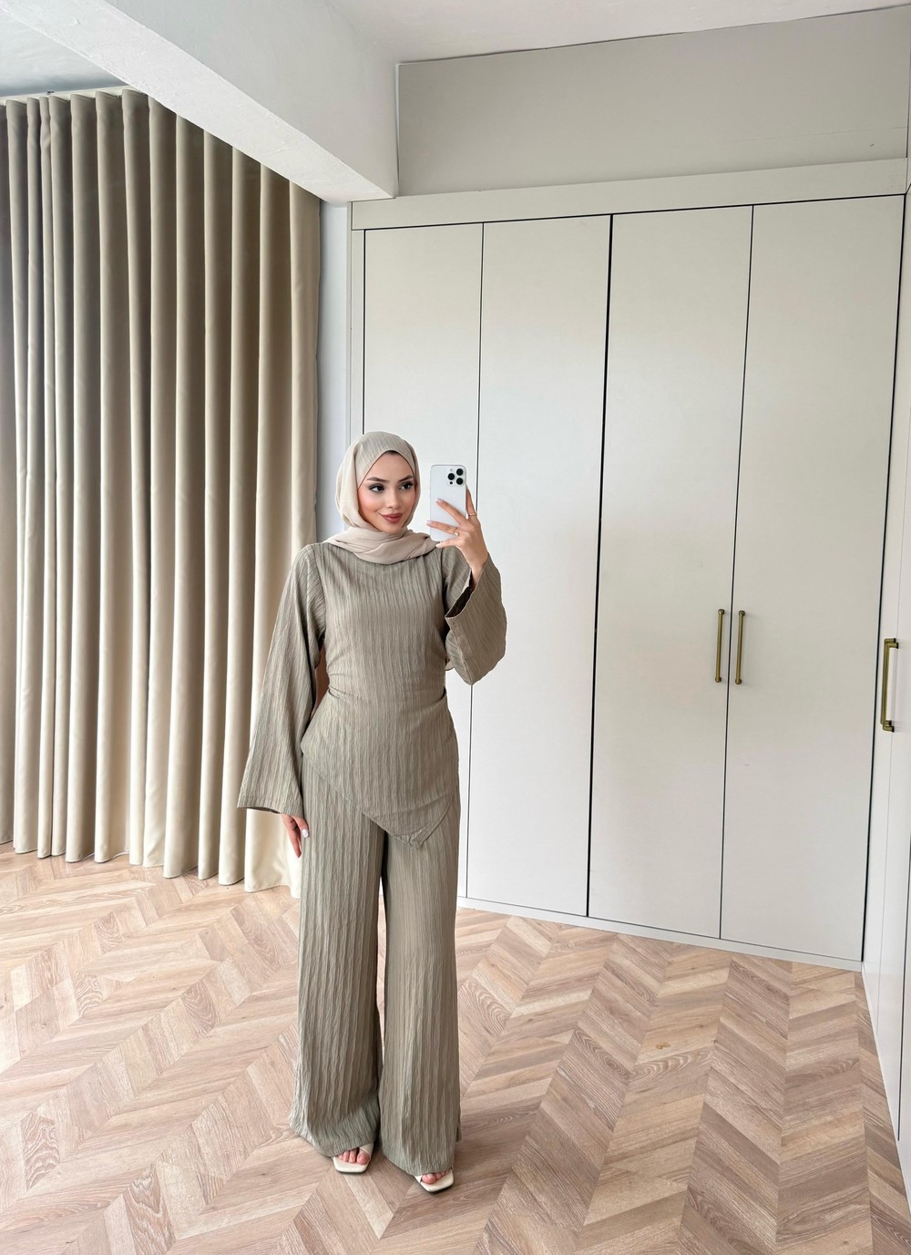 HR-0684H&R ButikPol-Elit Çapraz Detaylı Takım Yeşil