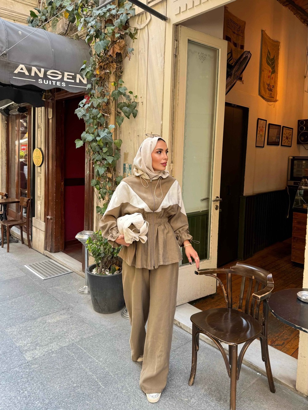 HR-0634H&R ButikPW- Hamis Çizgi Detaylı Modal Takım Vizon
