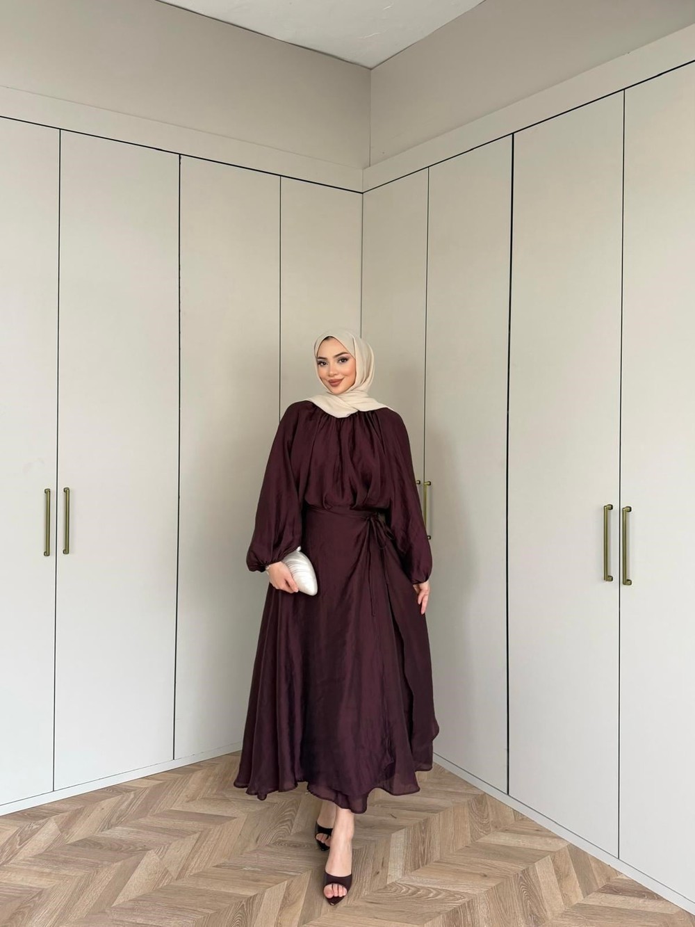 HR-111H&R ButikVenqa Etekli Takım Mürdüm