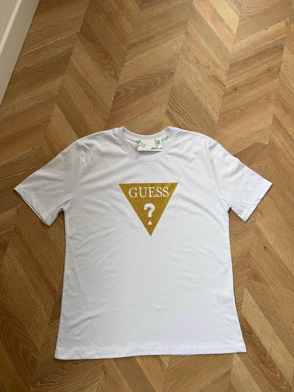 HR-0179H&R ButikMuadil Gold Simli Tişört Beyaz