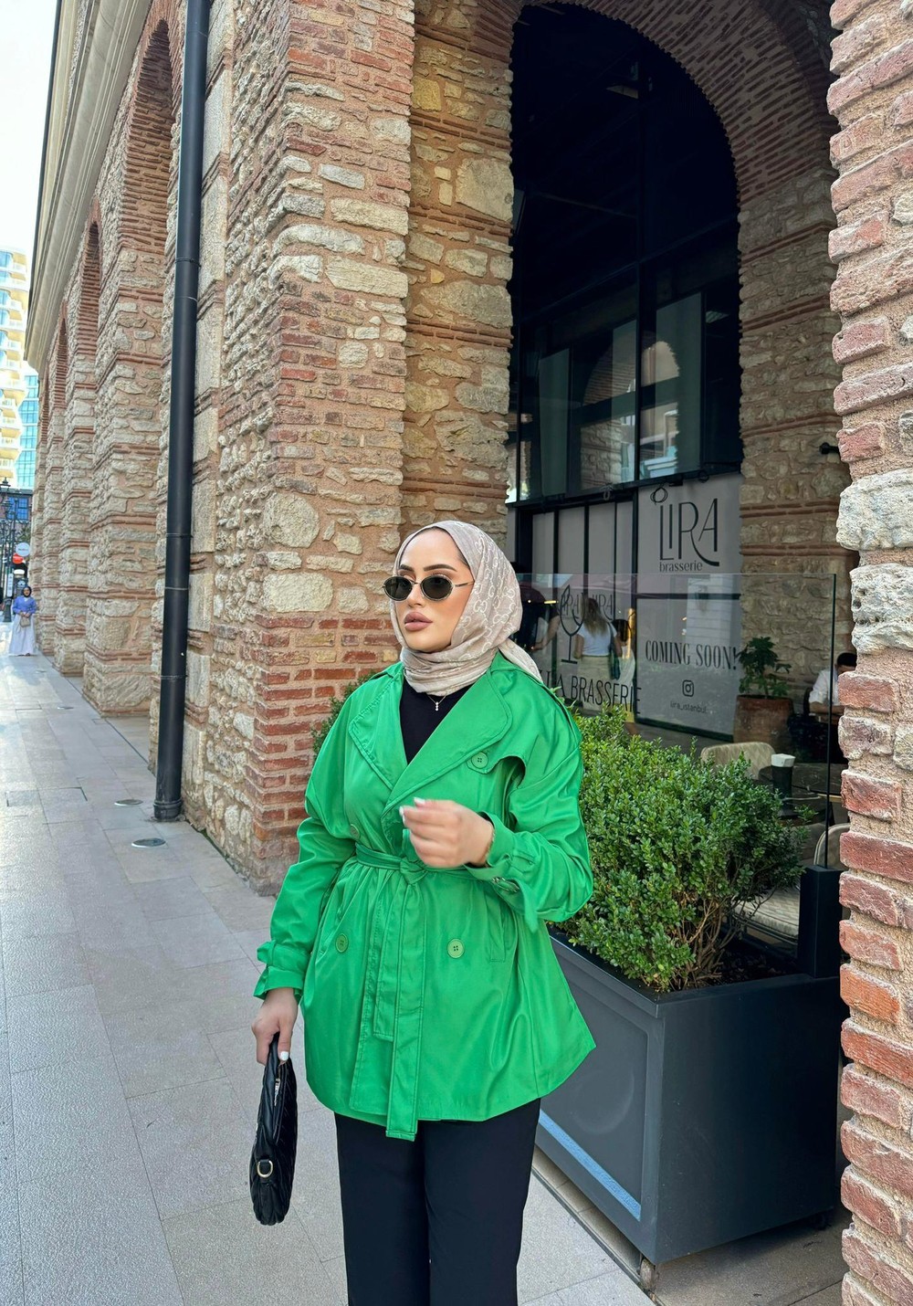 Trenc-48H&R ButikKampanyalı Mini Trenç Yeşil