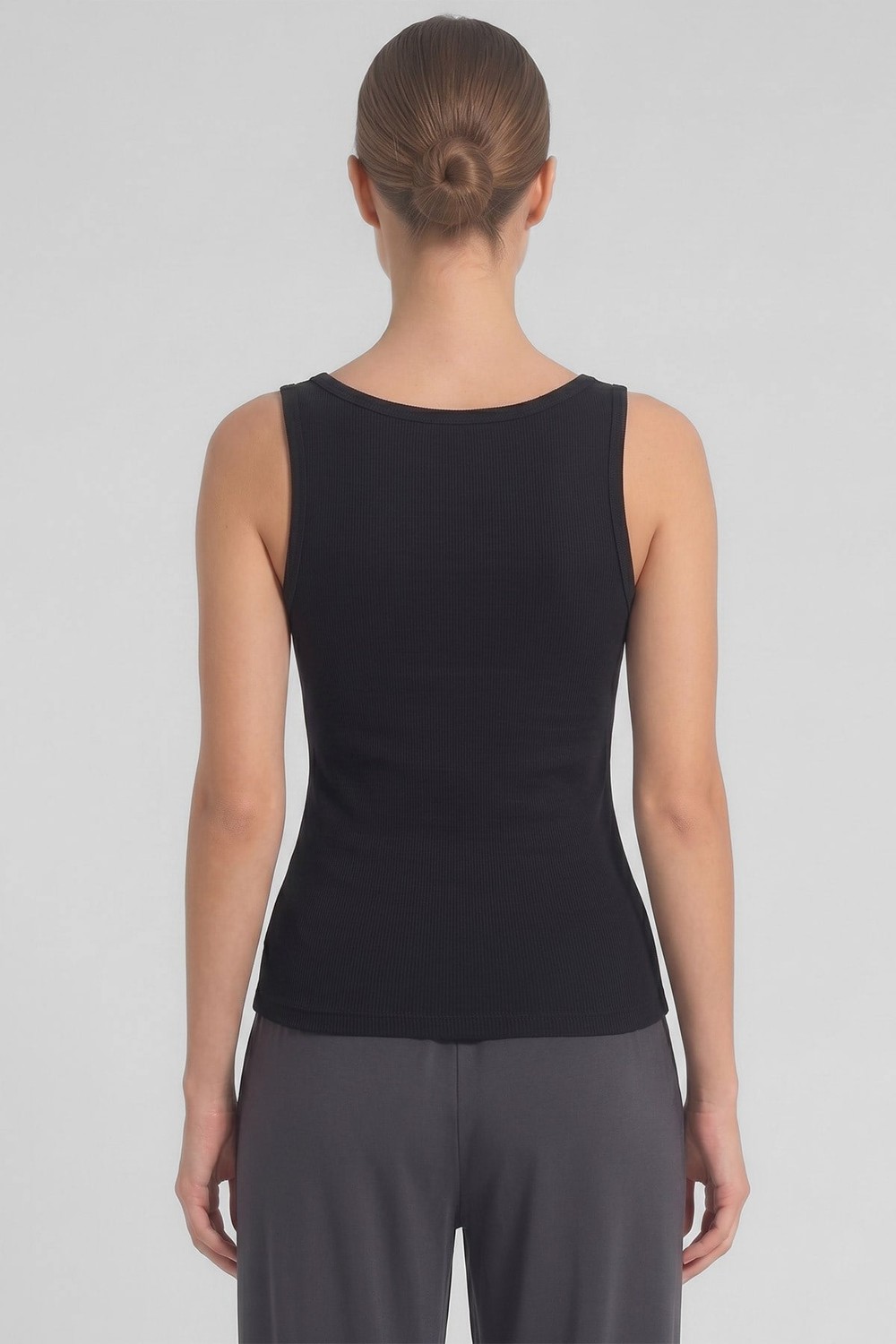 Mısırlı Kadın Kaşkorse Sırtı Kapalı Askılı T-shirt Siyah