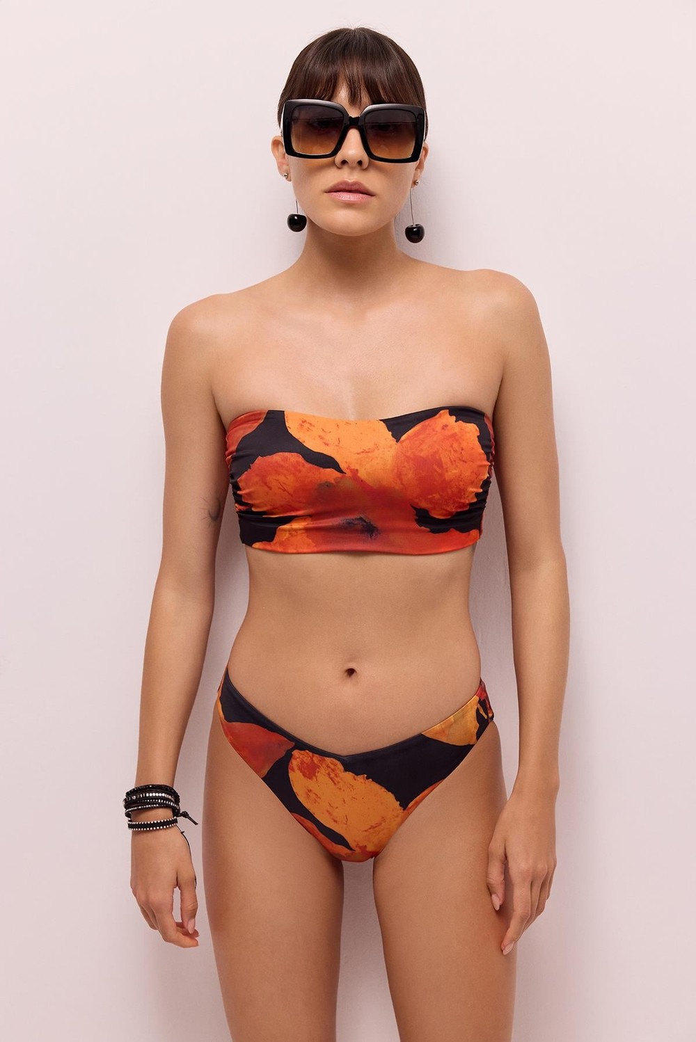 Diaspore Strapless Top