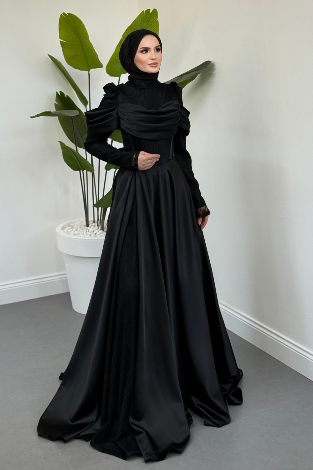 Alessandra Saten Prenses Abiye Siyah 
