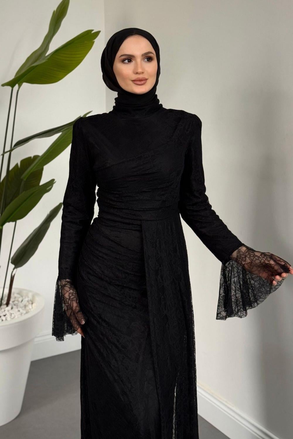 Amira Balık Kesim Dantel Kumaş Abiye Siyah