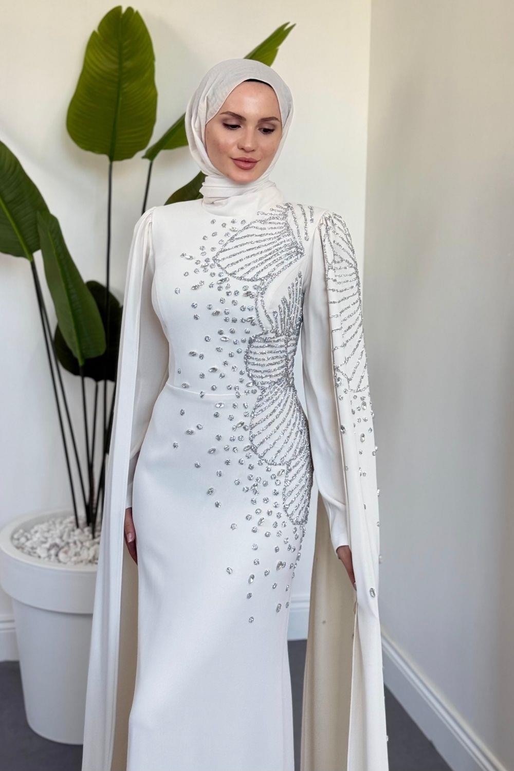 Carla Yandan Taşlı Abiye Kırık Beyaz