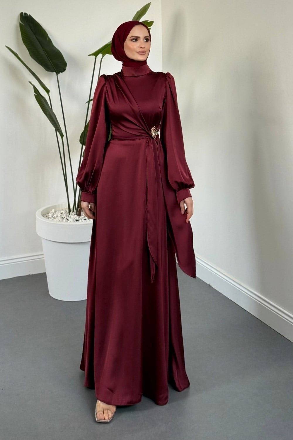Crimson Rose Yandan Tokalı Saten Abiye Bordo
