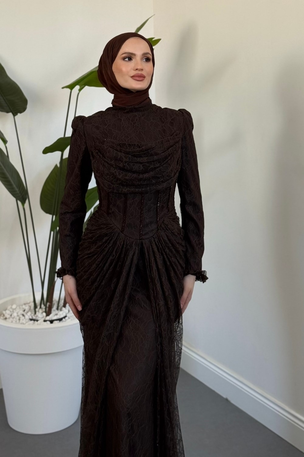 Juliet Noir Korse Detay Dantel Abiye Kahverengi