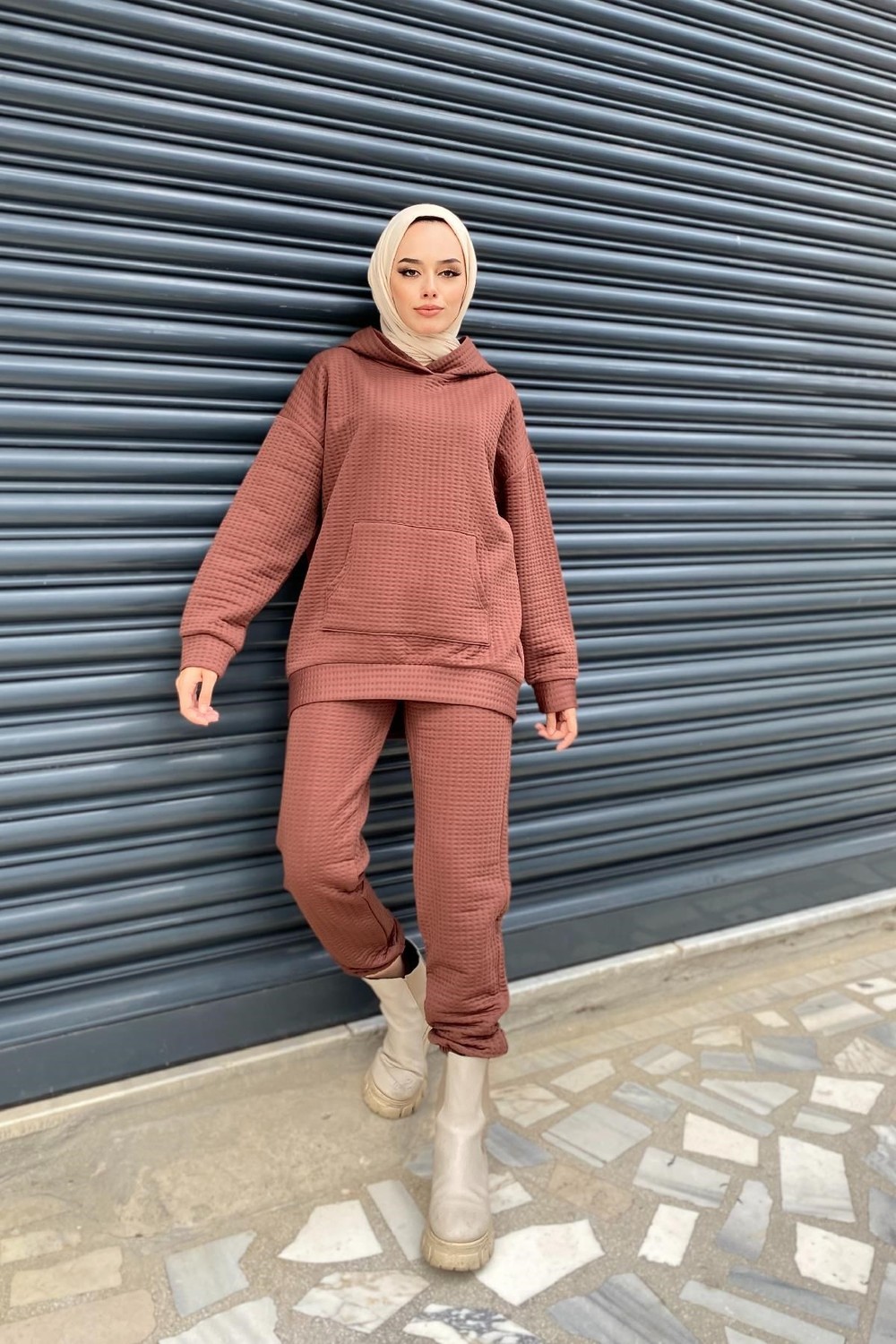 Kanguru Cepli Kapitone Takım Kahverengi