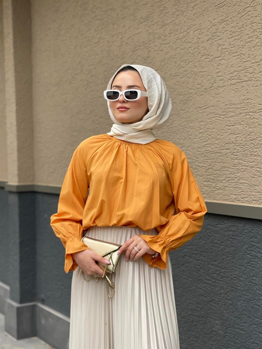 Kolu Lastikli Poplin Tesettür Tunik Taba