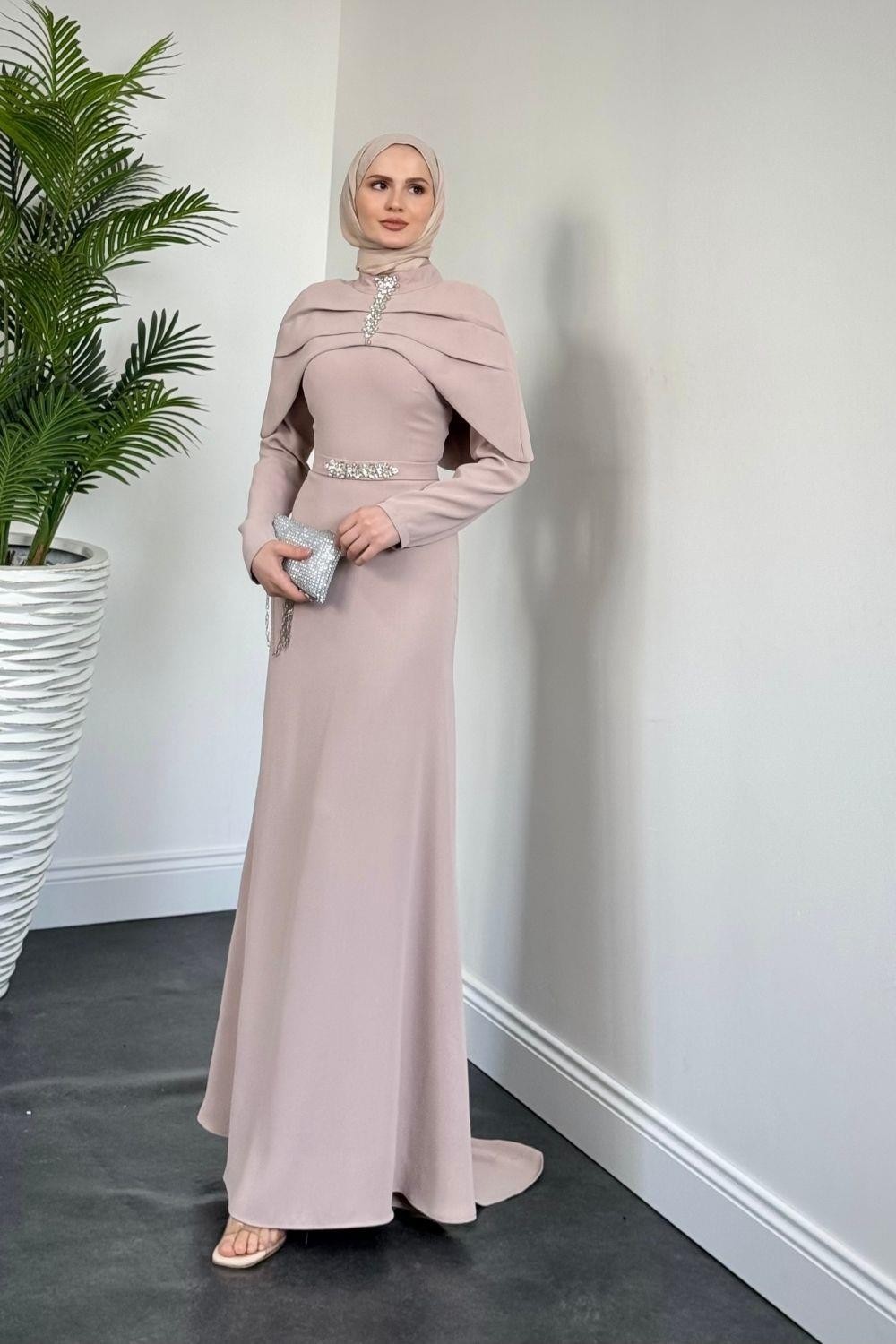 Mariam Pelerinli Kuyruklu Krep Abiye Taş