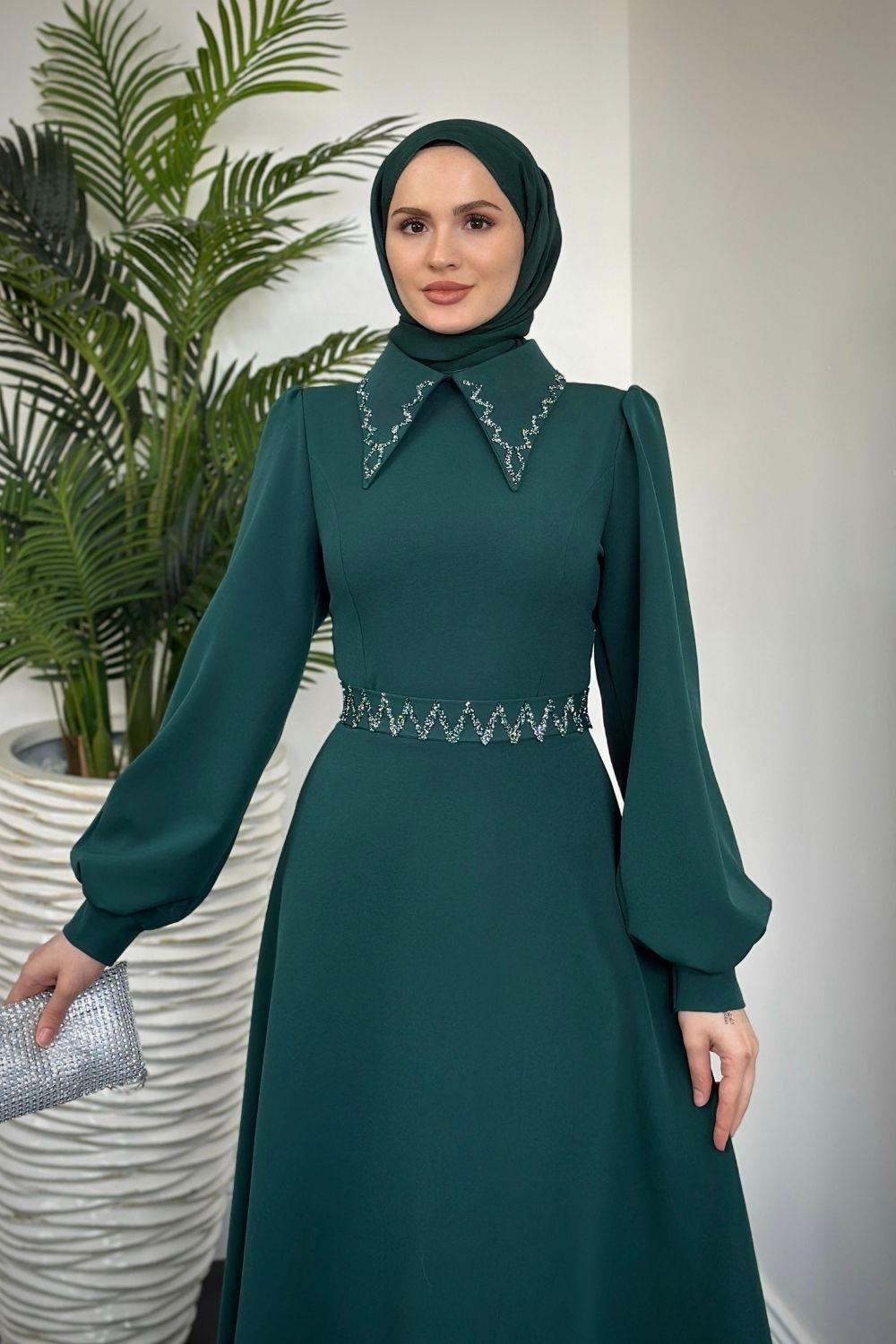 Nomi Yakası Taşlı Mevlana Kesim Abiye Zümrüt