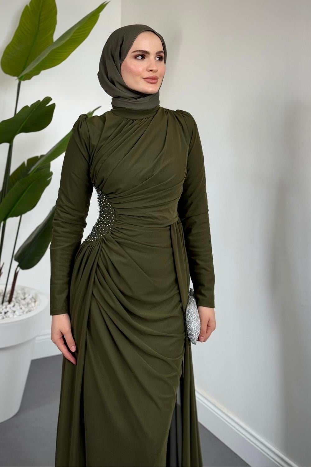 Perlina Yandan İncili Abiye Haki