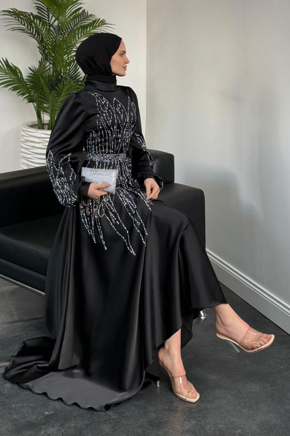 Şahsanem Önü Taşlı Saten Abiye Siyah