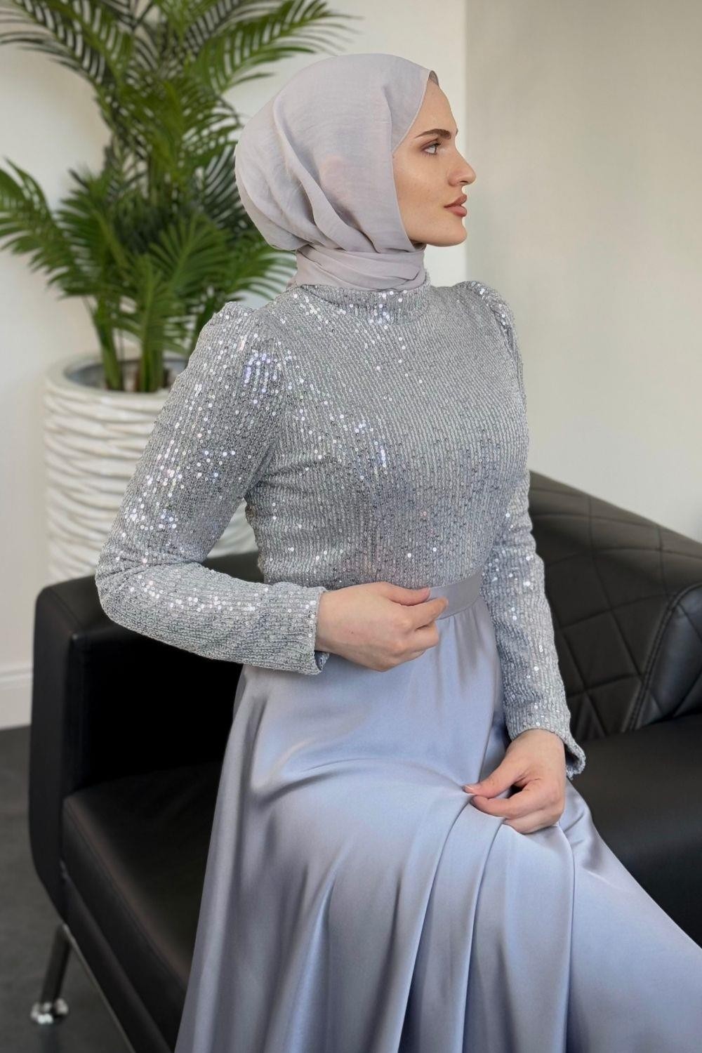 Tiana Pul Payet Abiye Gri