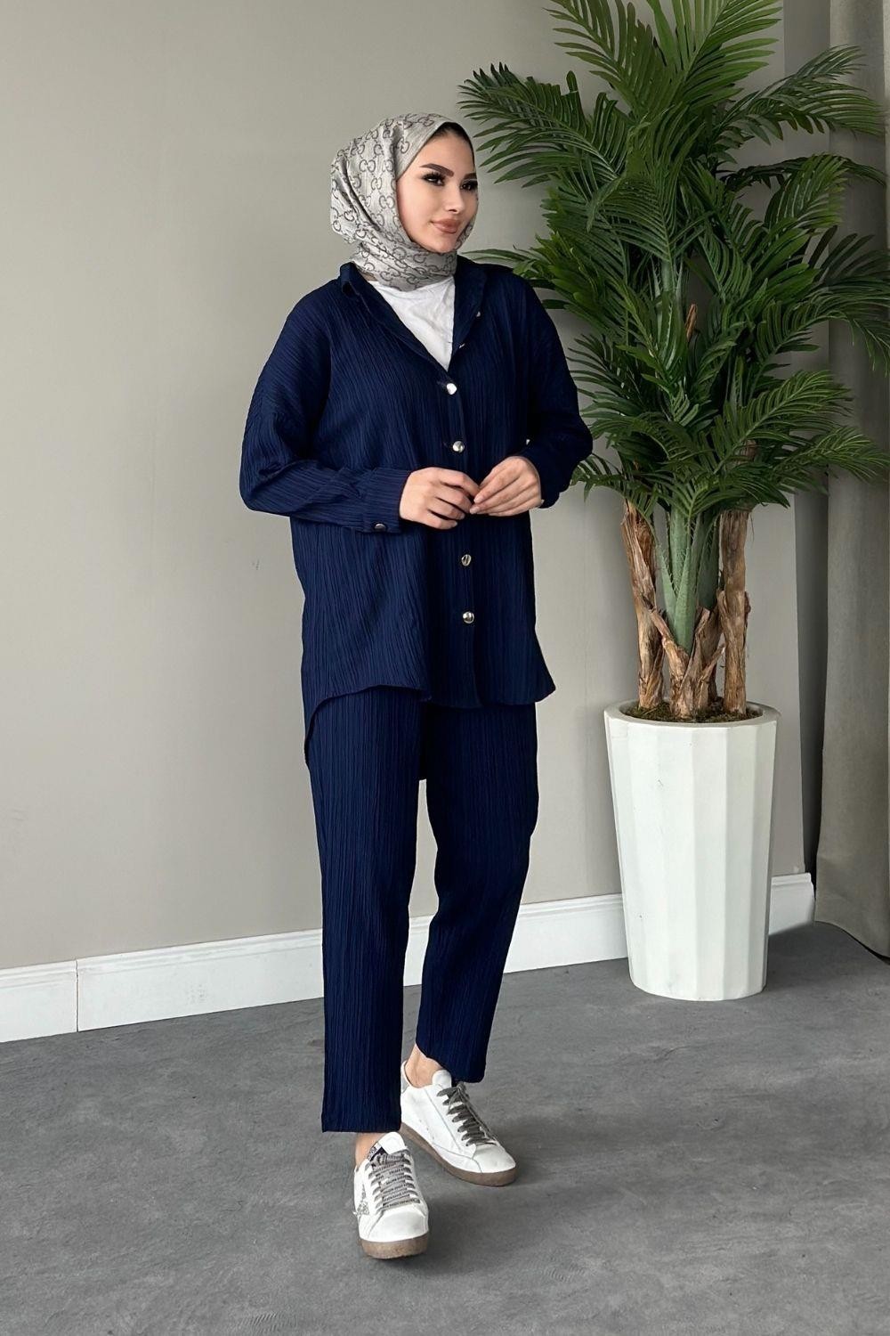 Umay Takım Lacivert