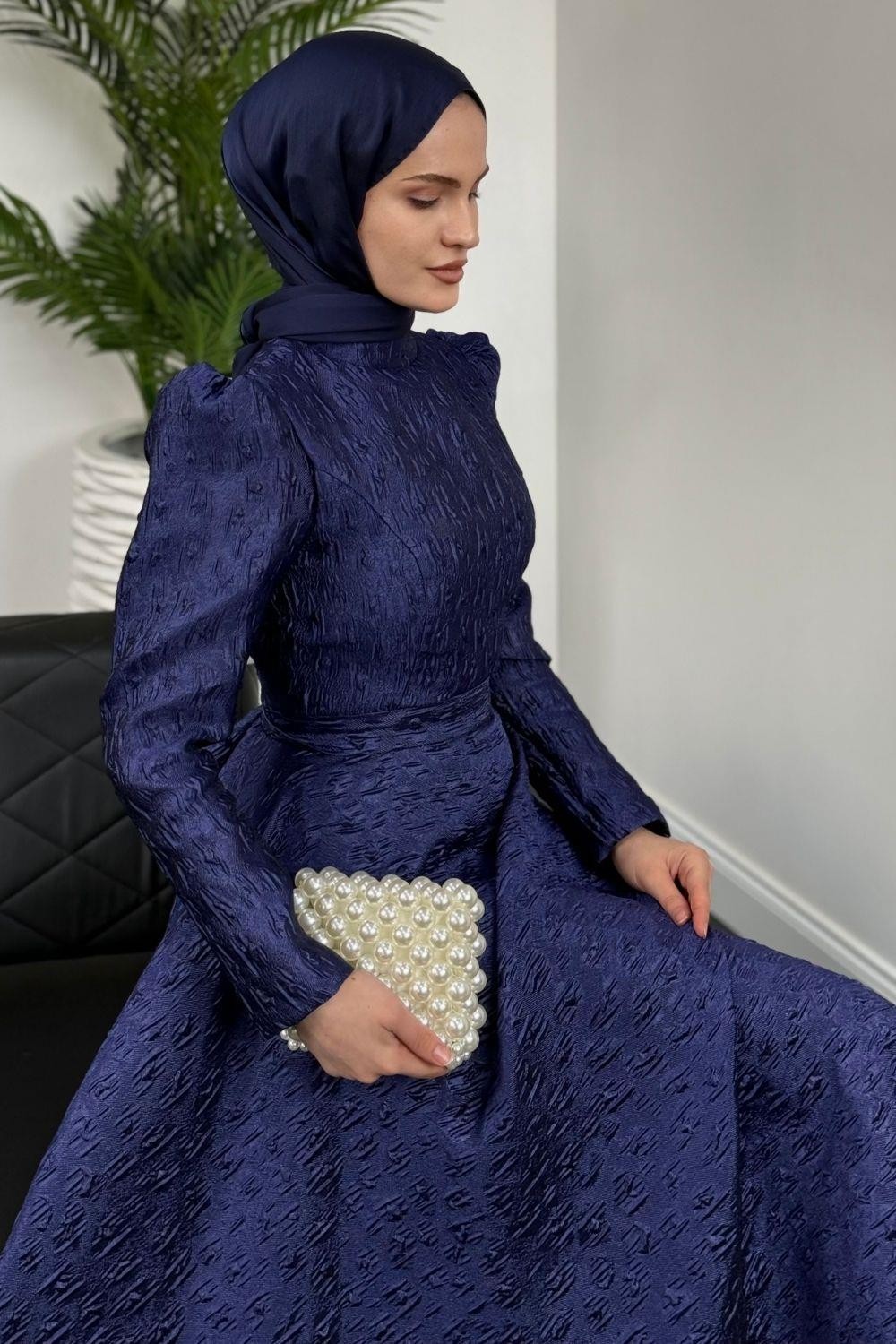 Yella Brokar Kumaş Prenses Abiye  Lacivert