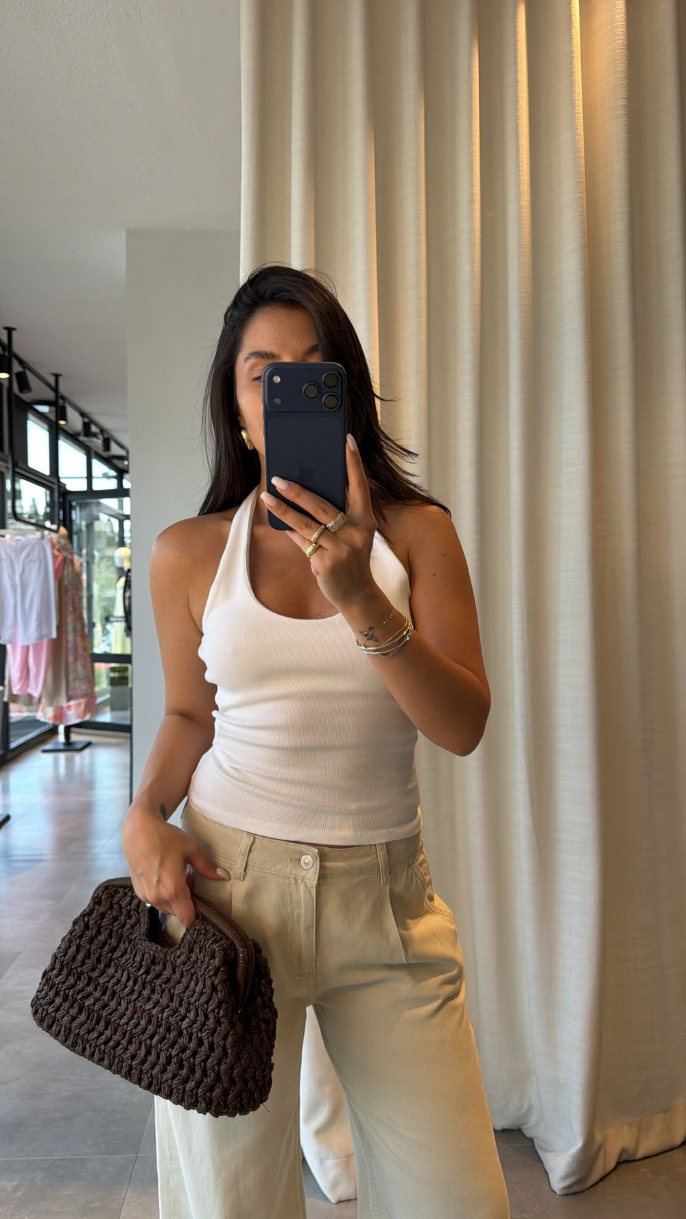 Dilvin Ekru Halter Yaka Bluz