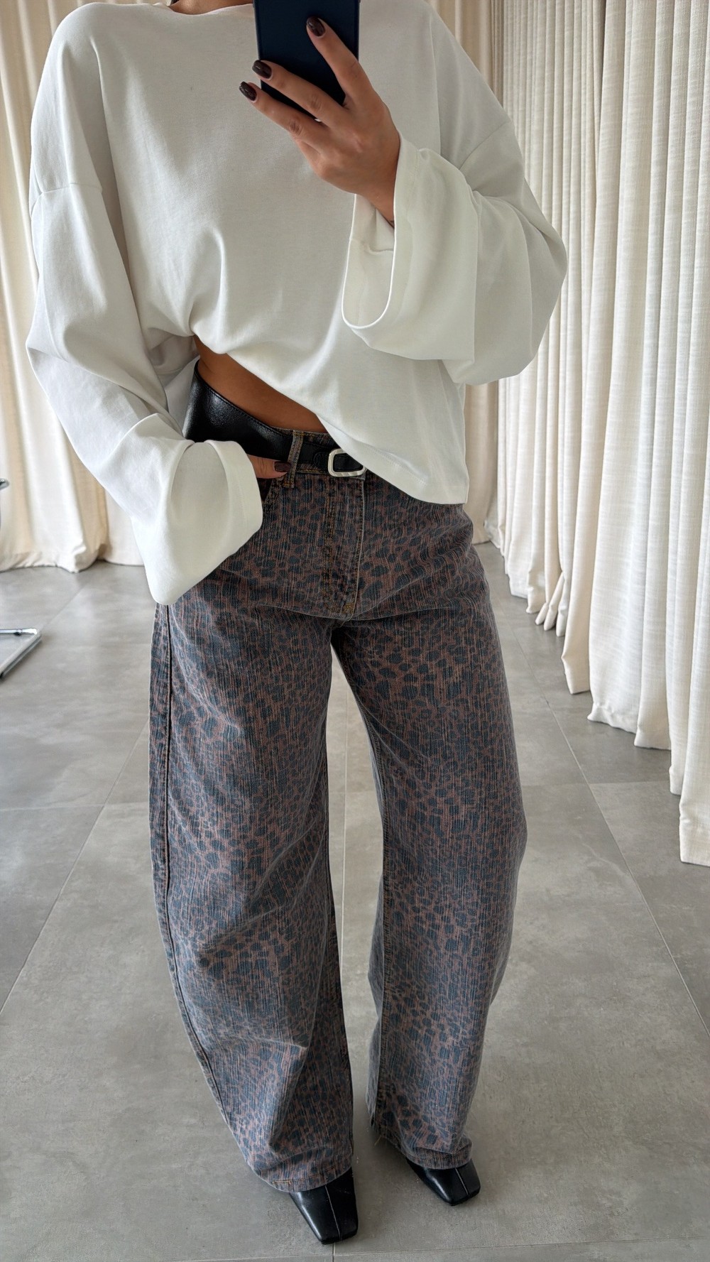 Leopar Ario Jean