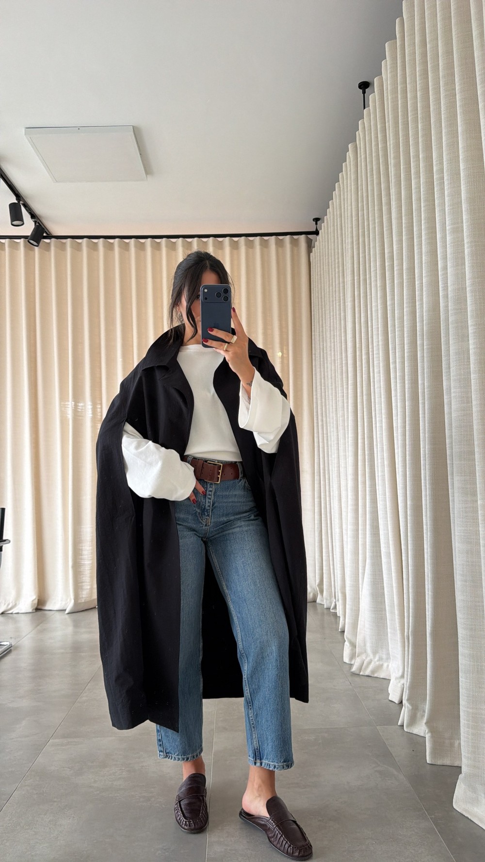 Siyah Haneul Trench