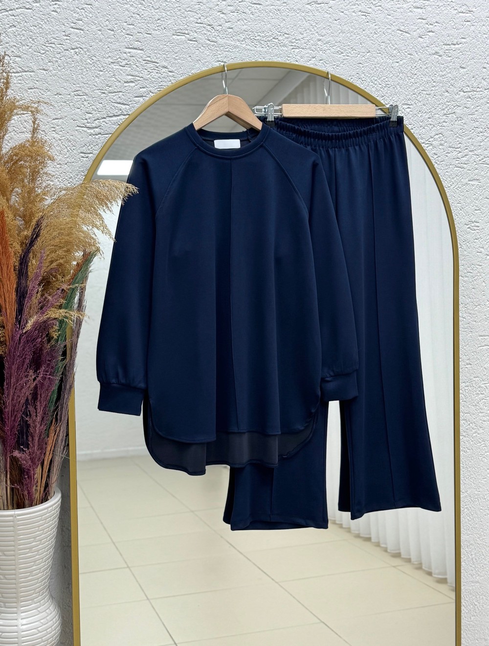 Evrenay Önü Ve Kolu Dikişli Altı Oval Pantolonlu Takım-MF1879 Lacivert