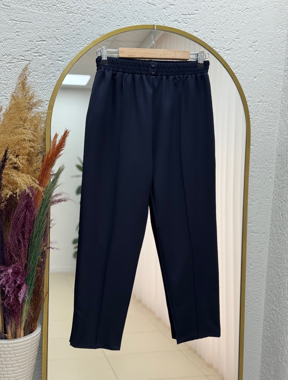 Gülçin Önü Çift Düğme Detaylı Havuç Paça Pantolon-MT5881 Lacivert