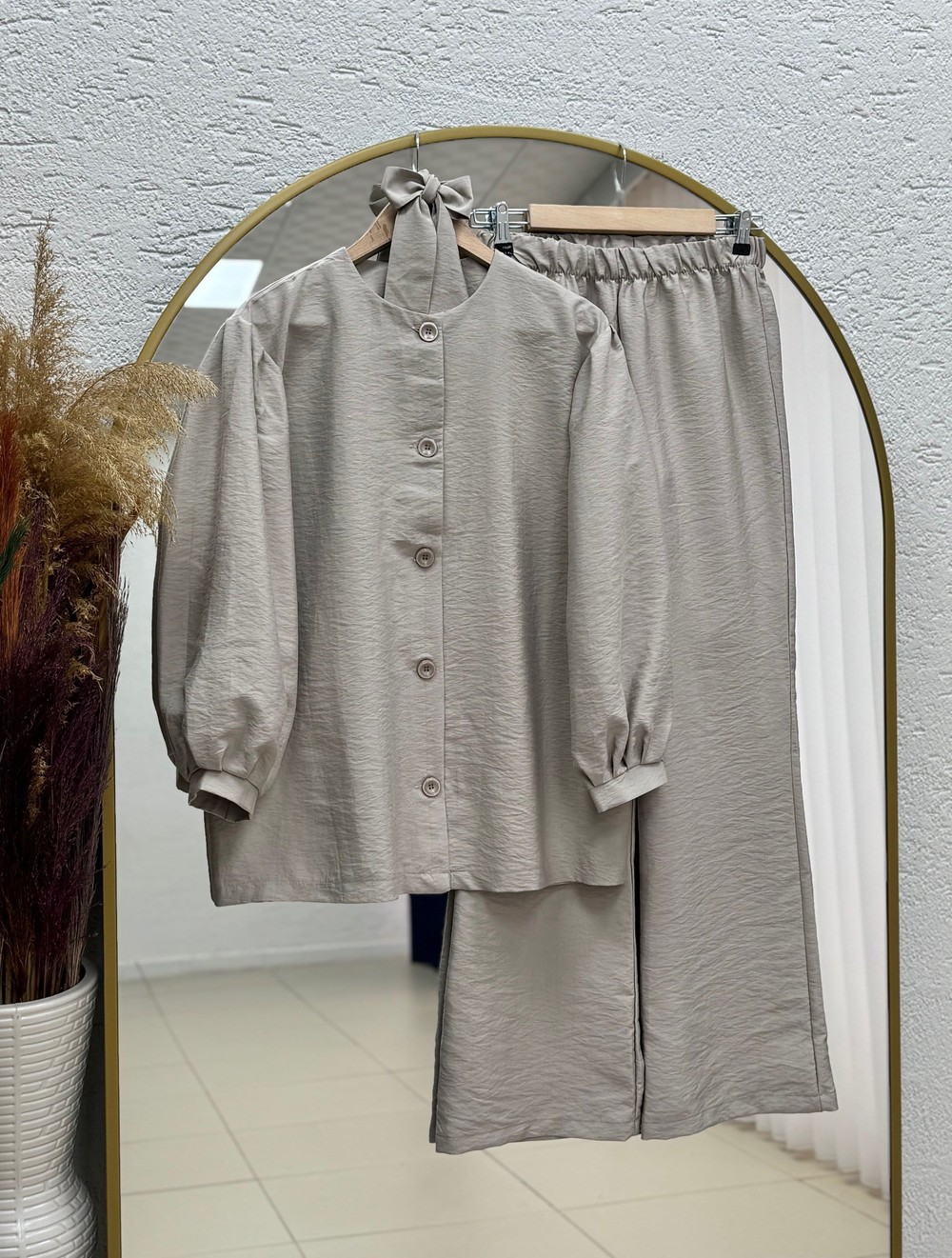 Işık Kolu Lastikli Önü Düğmeli Pantolonlu Takım-BN4401 Taş