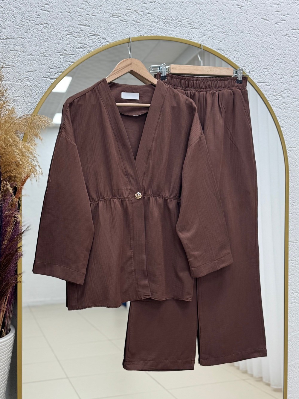 Toprak Tek Düğmeli Beli Büzgülü Pantolonlu Takım-ZŞ7079 Kahve