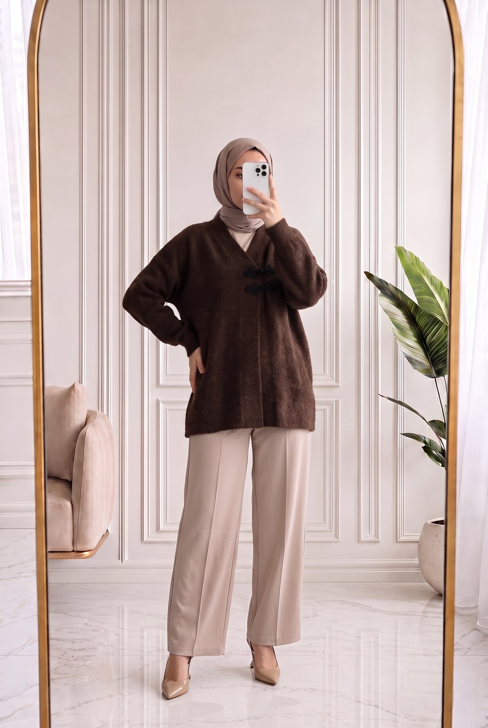 Zülnur Çift Aksesuar Detaylı Yumoş Hırka-KR6033 Kahve
