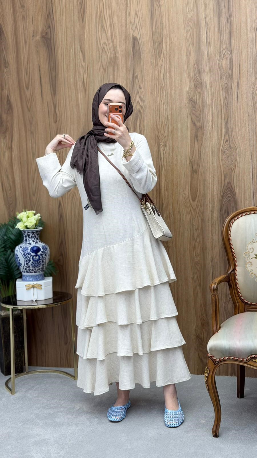 Frida Eteği Katlı Fırfırlı Elbise