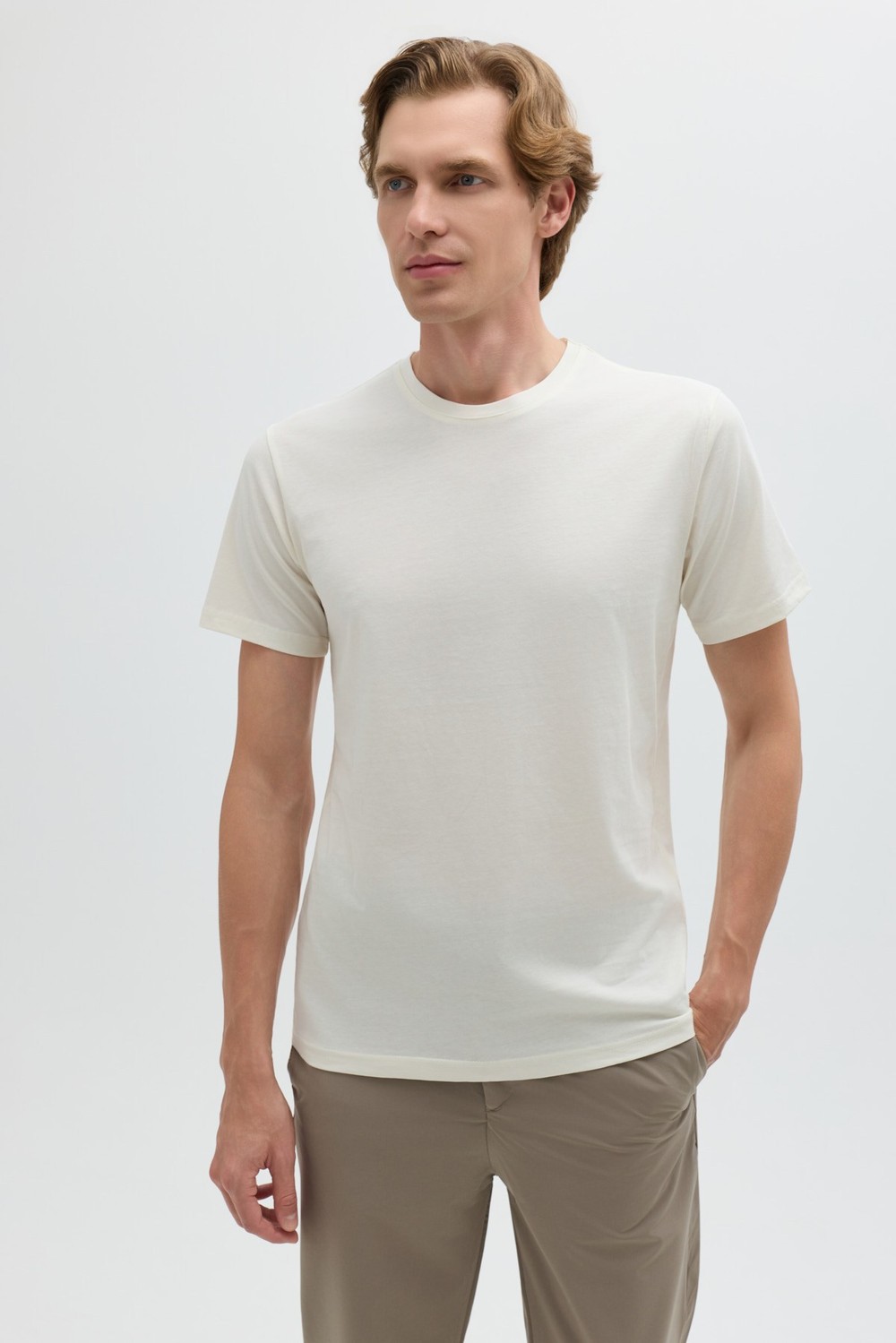 Açık Ekru %100 Pamuk Bisiklet Yaka Düz Renk Basic T-Shirt