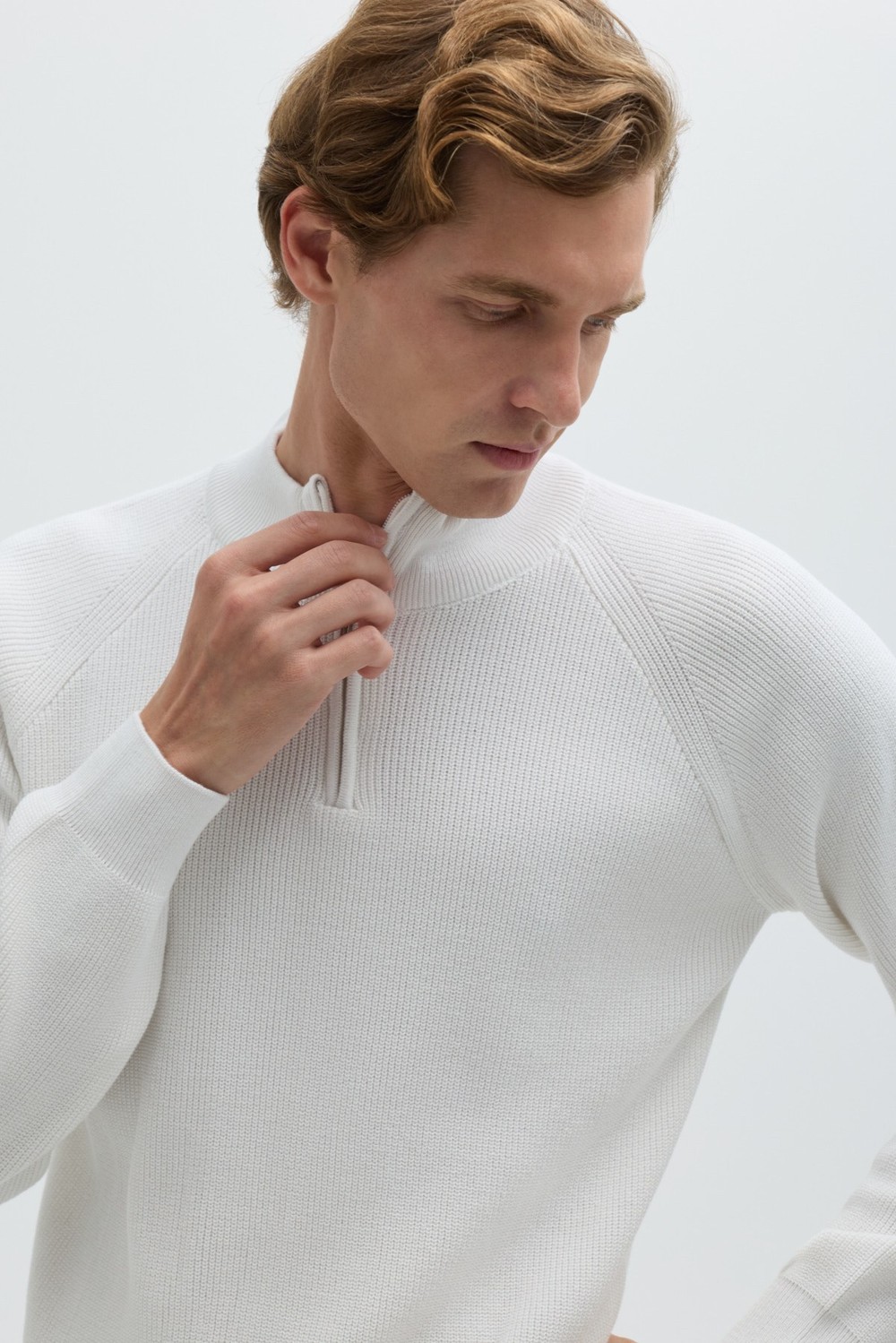 Ekru Slim Fit Fermuarlı Yarım Balıkçı Yaka Triko Kazak