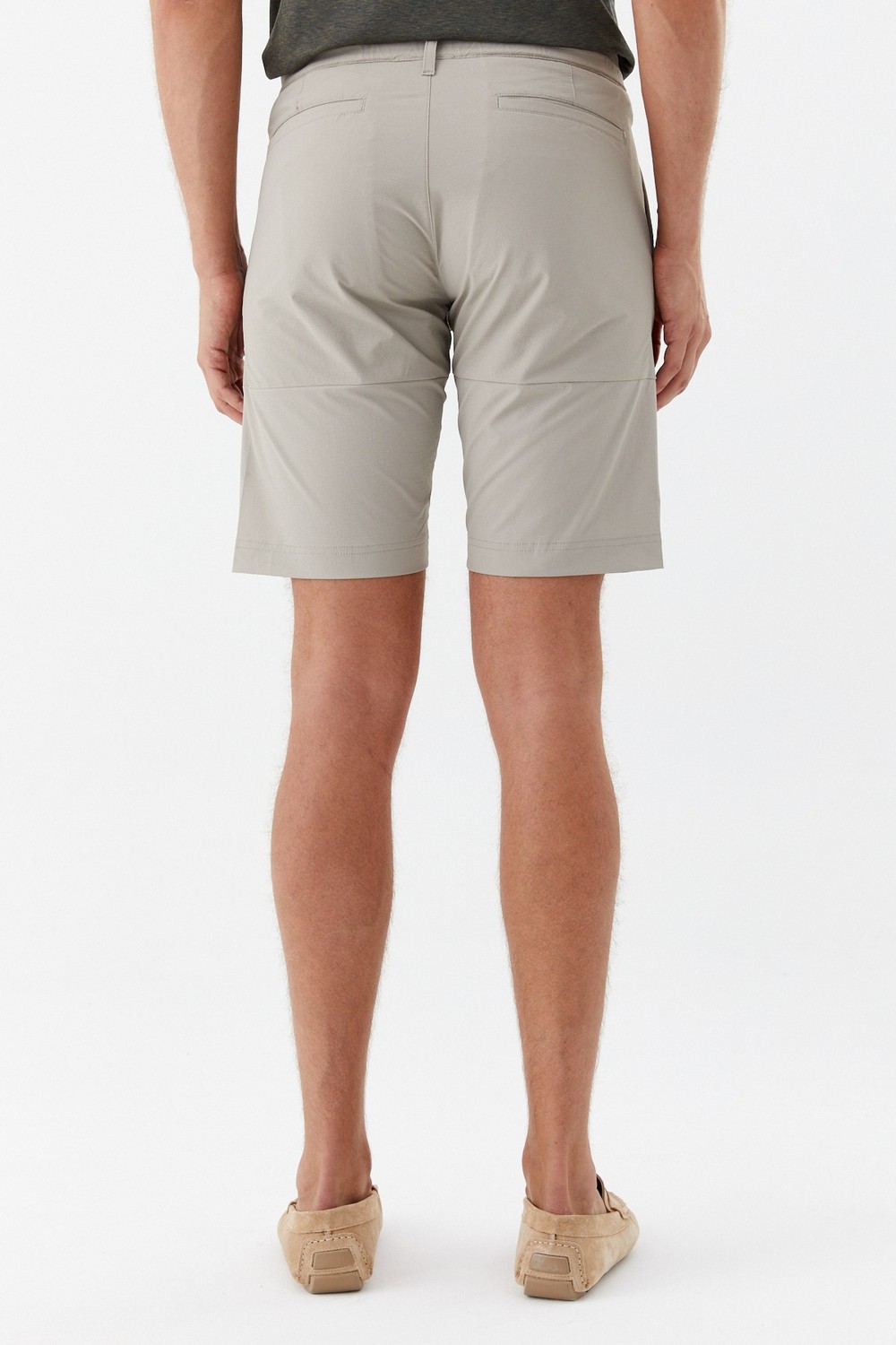 Taş Regular Fit Pamuklu Yan Cepli Normal Bel Bermuda Şort