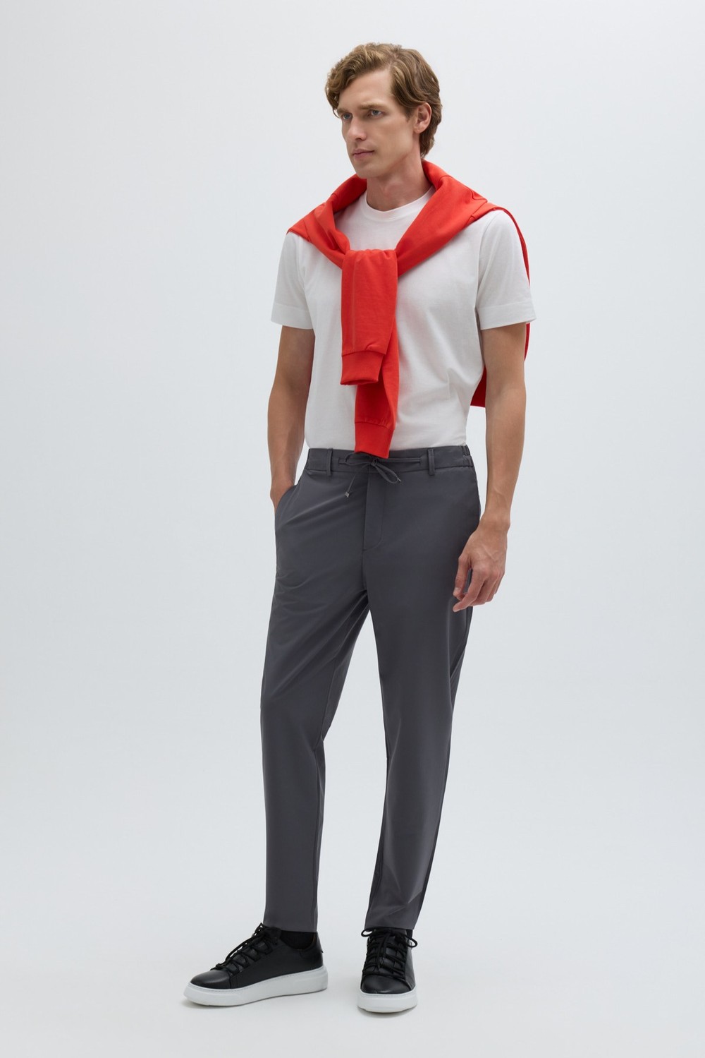 Gri Slim Fit Bel Bağcıklı Paraşüt Pantolon