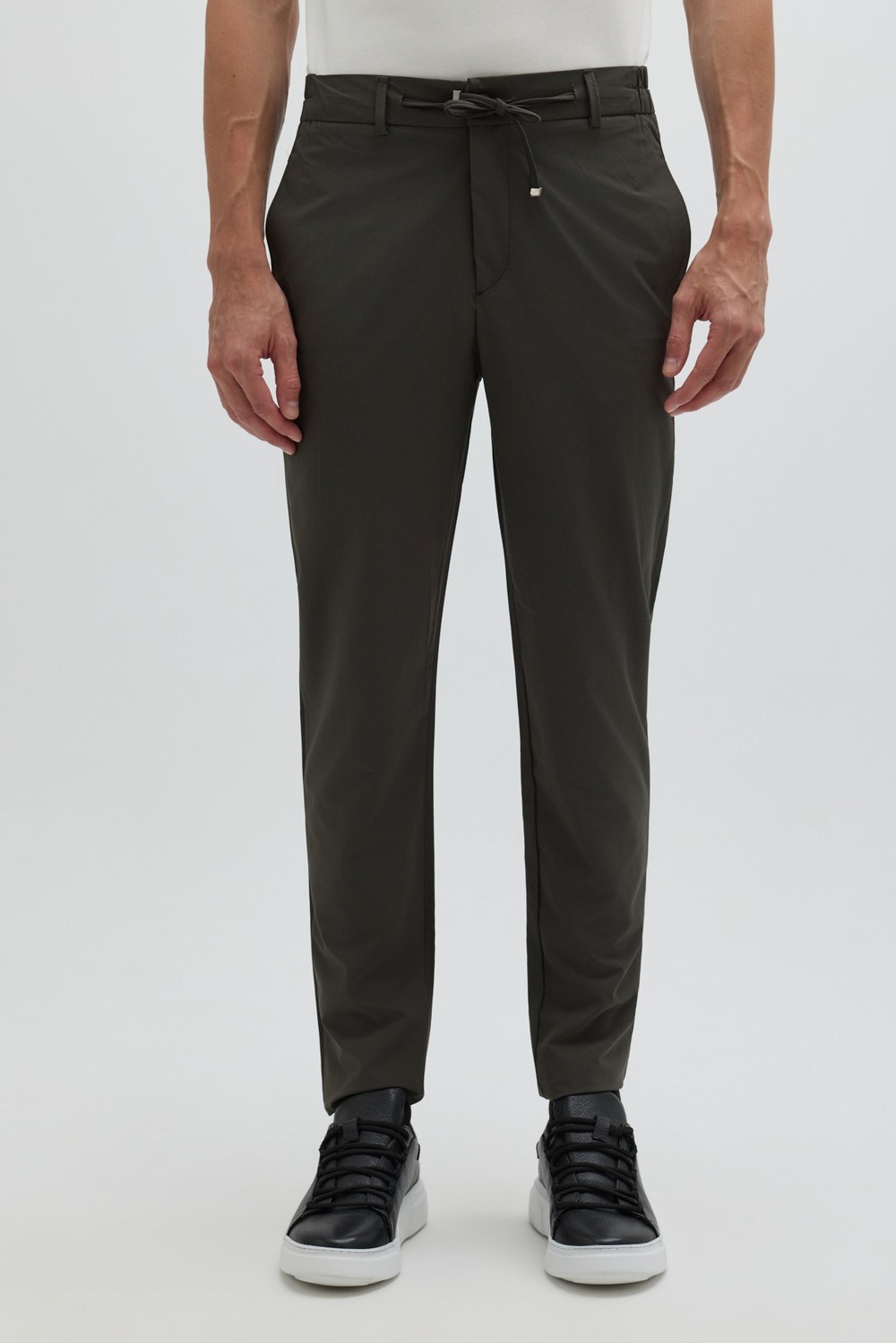 Haki Slim Fit Bel Bağcıklı Paraşüt Pantolon