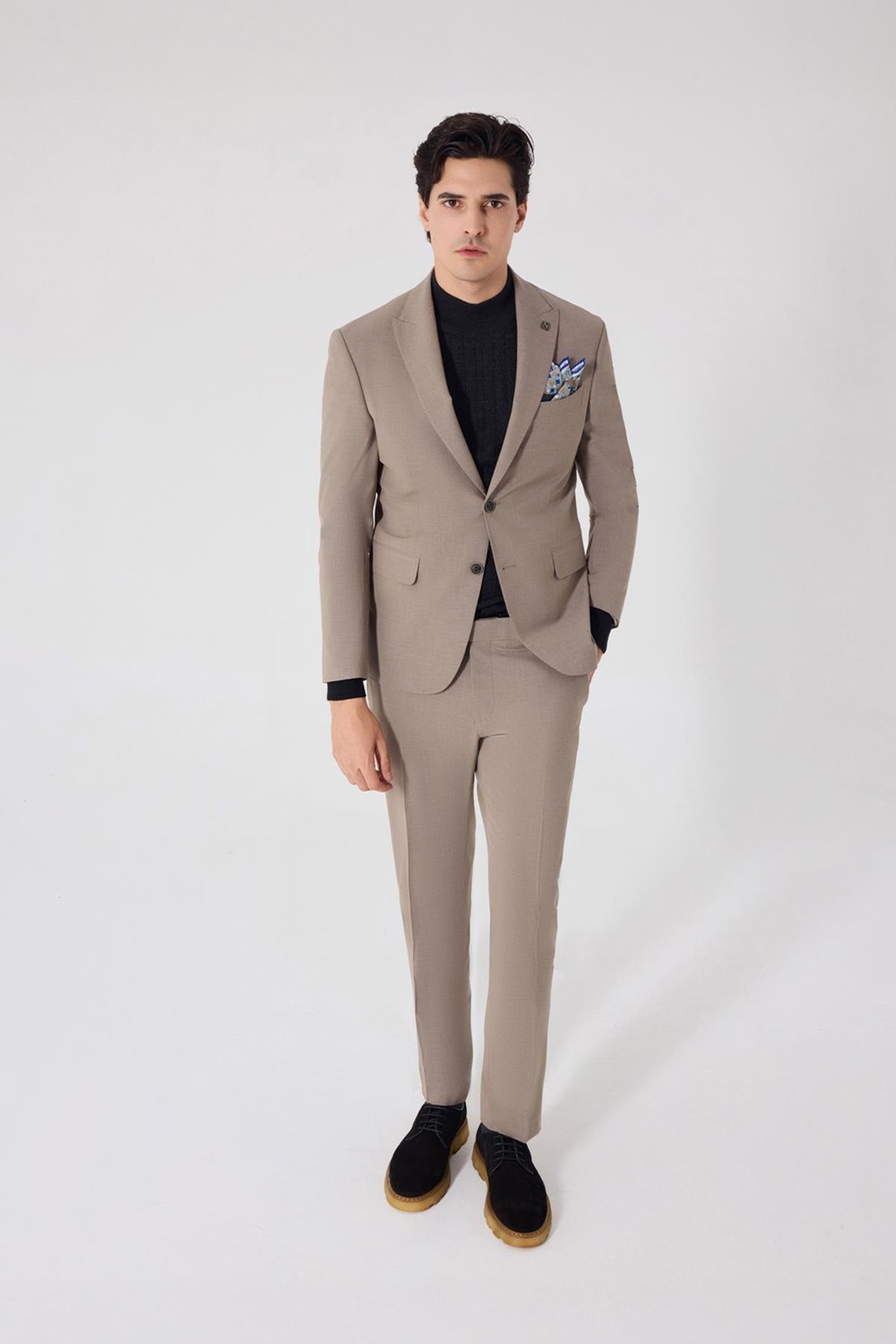 Açık Kahve Slim Fit Yünlü Ceket Yaka Fleto Kapaklı Cep Çift Yırtmaçlı 6 Drop Takım Elbise