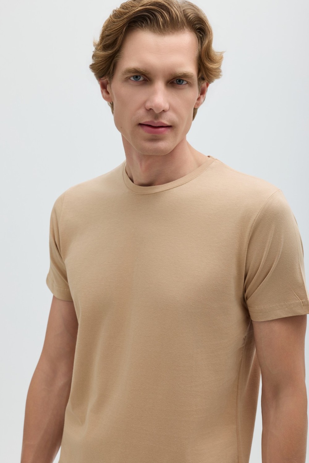 Kahve %100 Pamuk Bisiklet Yaka Düz Renk Basic T-Shirt