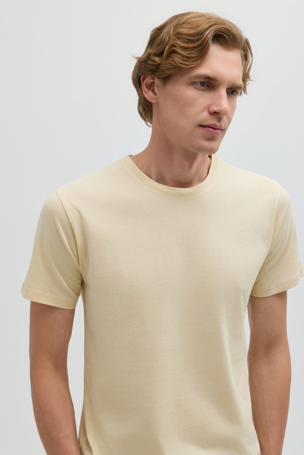 Krem %100 Pamuk Bisiklet Yaka Düz Renk Basic T-Shirt