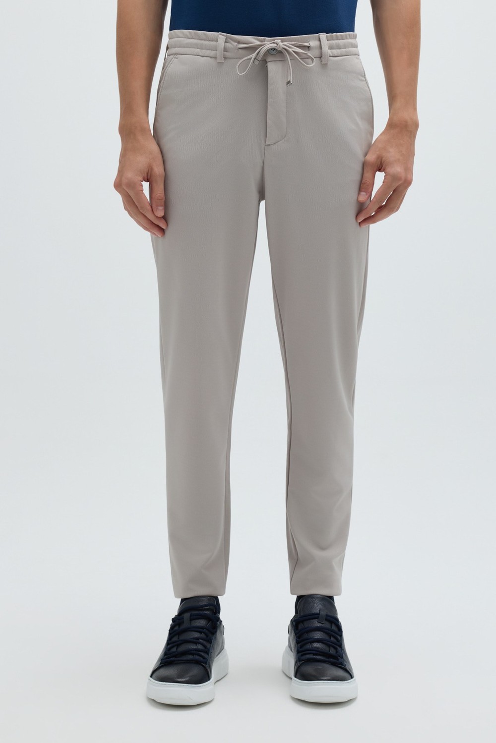 Taş Dokulu Arka Lastikli Köprü Kemerli Bağcıklı Slim Fit Jogger Pantolon