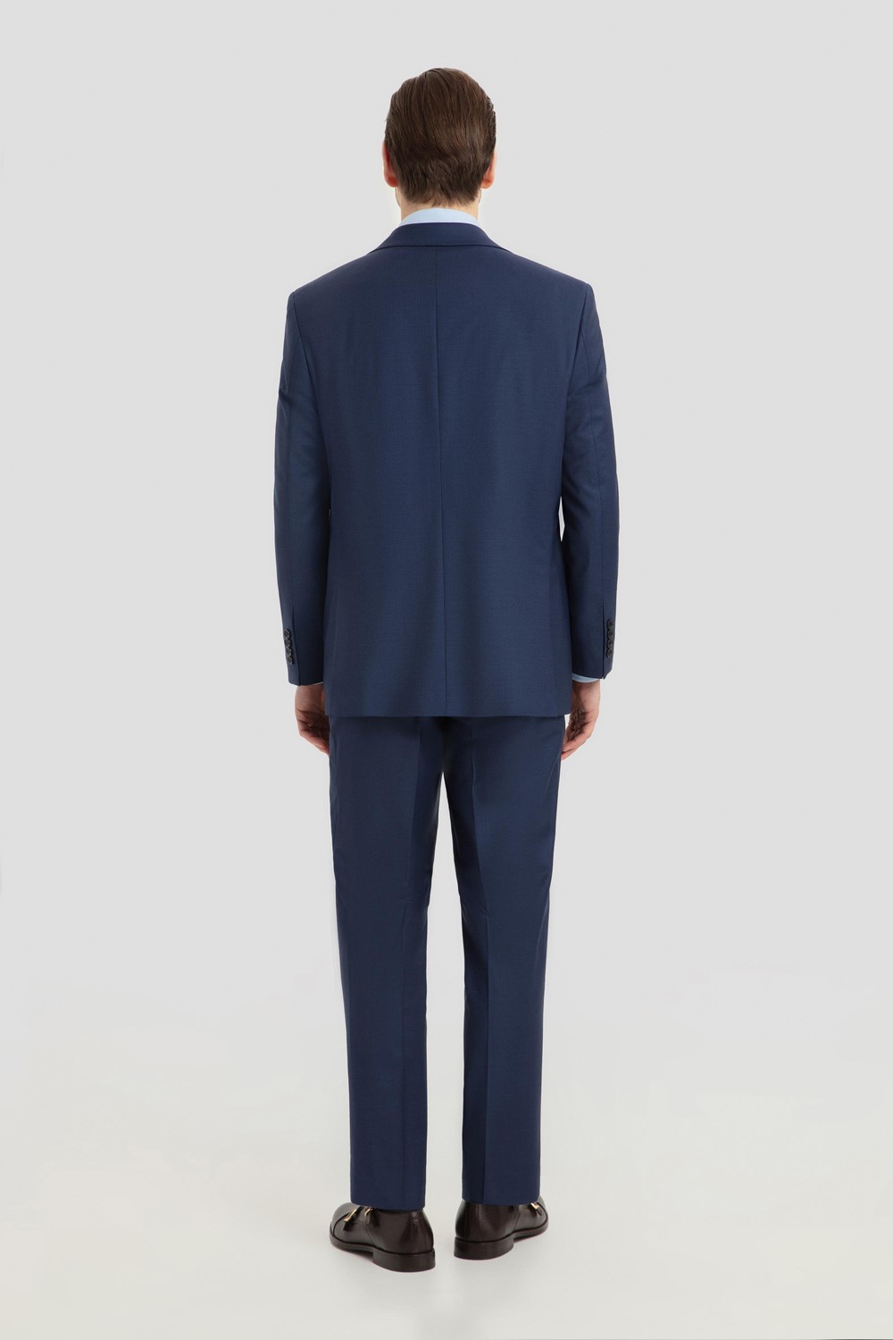 Erkek Açık Lacivert Dar Kesim Slim Fit Yünlü Çizgili Fleto Kapaklı Cep Çift Yırtmaçlı Tam Astarlı Mono Yaka 4 Drop Takım Elbise