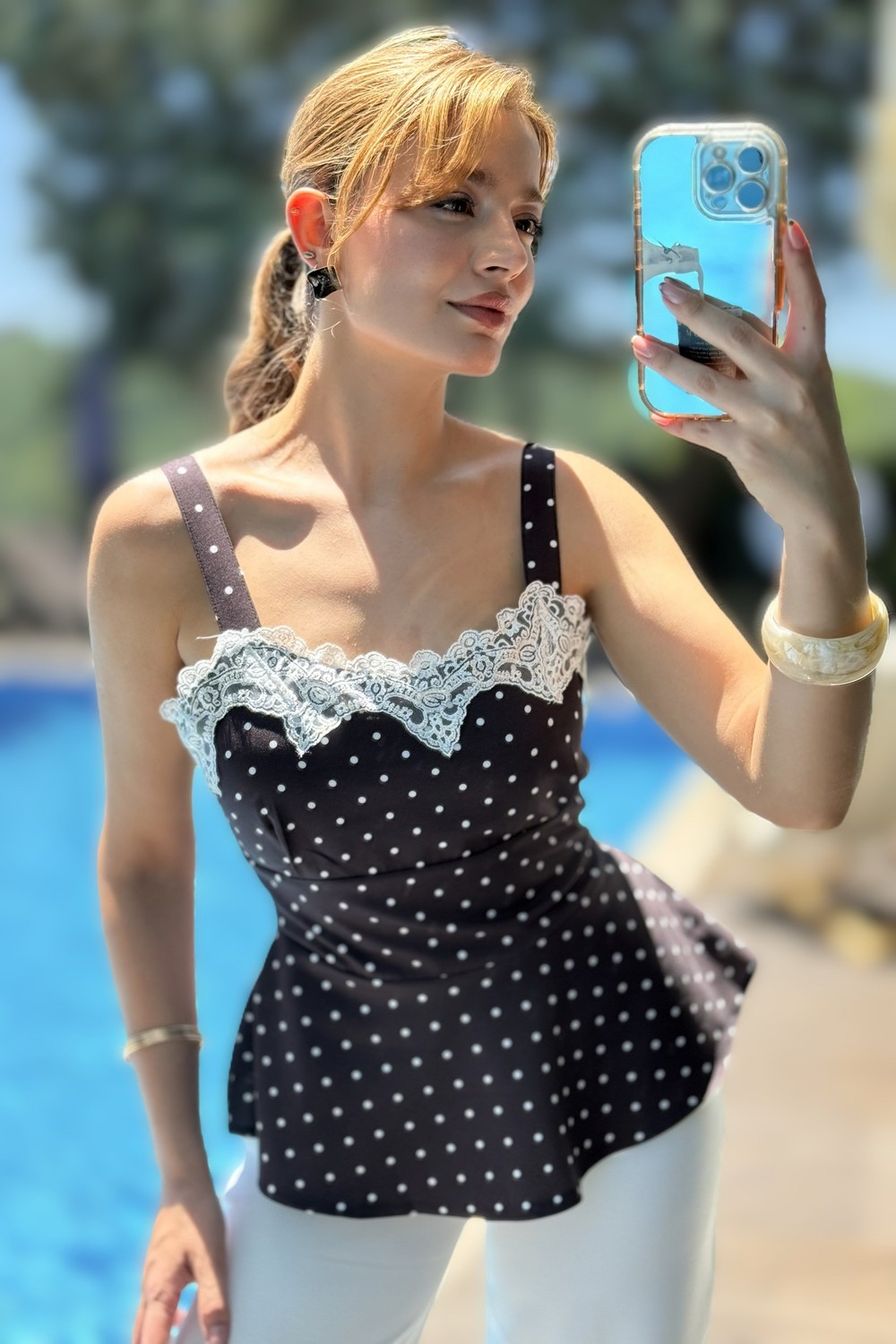 Kadın Çan Model Askılı Crop Bluz Siyah