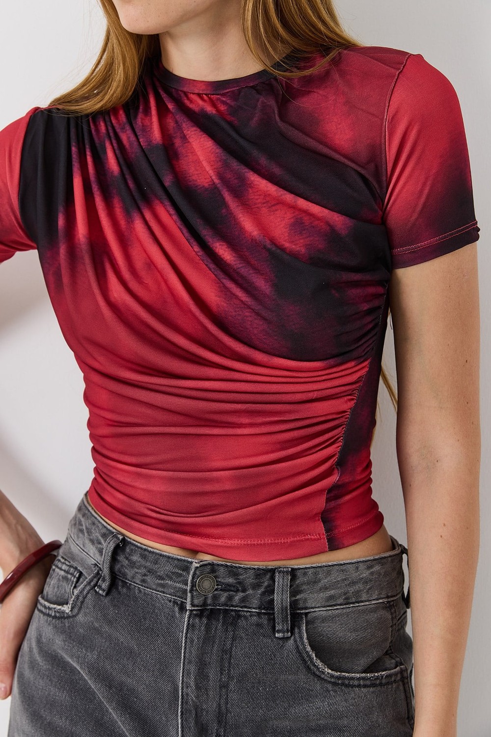 Kadın Drapeli Dijital Baskı İki Renkli Tshirt Kırmızı